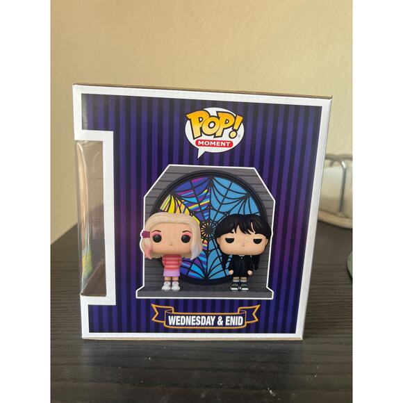 IN HAND SUMMER CONVENTION MOMENT Wednesday Enid FUNKO Pop #1541 Television TV - Picture 4 of 6